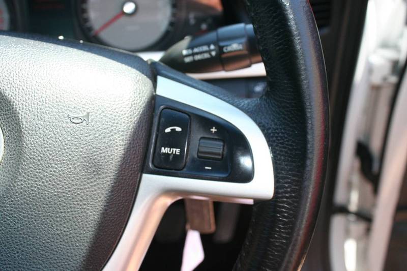 2009 HOLDEN SV6