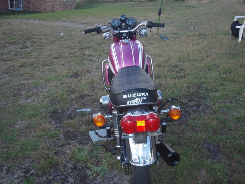 1972 SUZUKI GT 750J