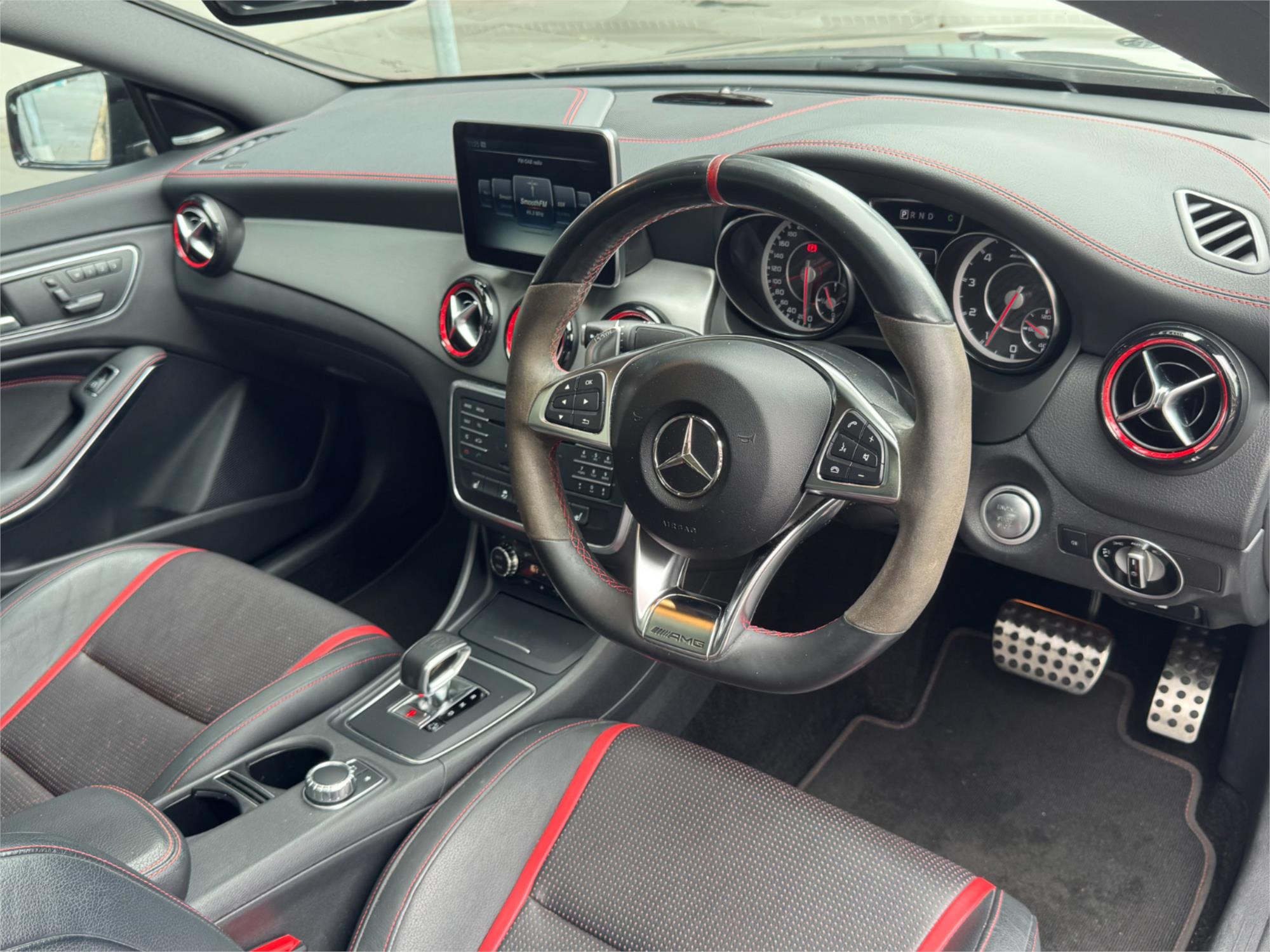 2015 MERCEDES-BENZ CLA 117 MY15 45 AMG 7 SP AUTOMATIC 4D COUPE