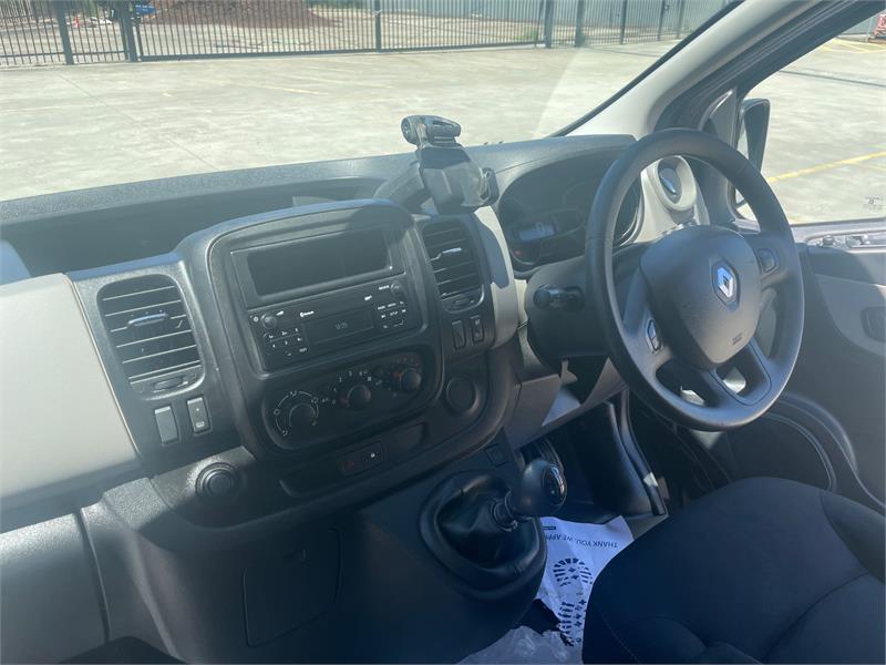 2015 RENAULT TRAFIC X82 66KW MANUAL VAN