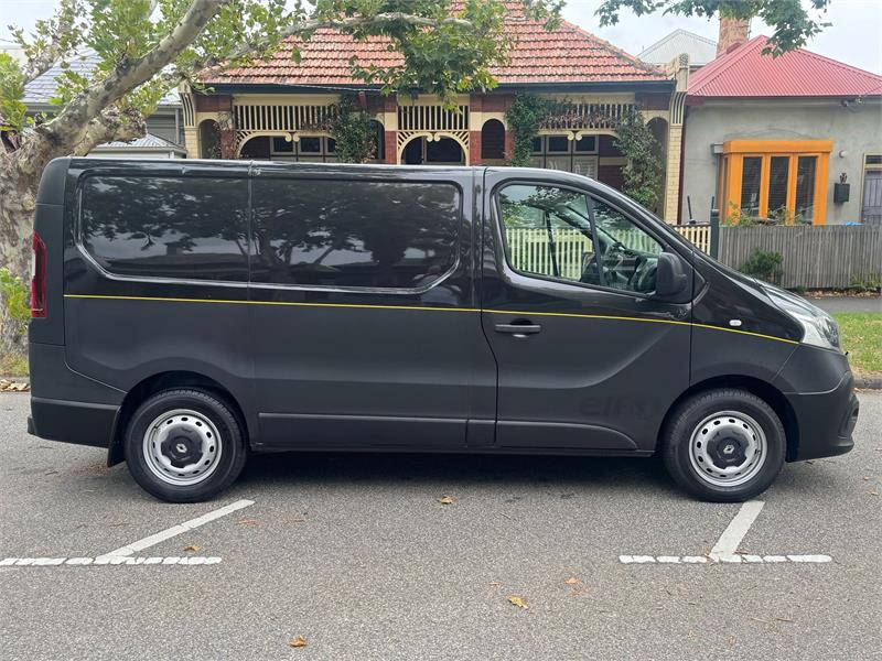 2015 RENAULT TRAFIC X82 66KW MANUAL VAN