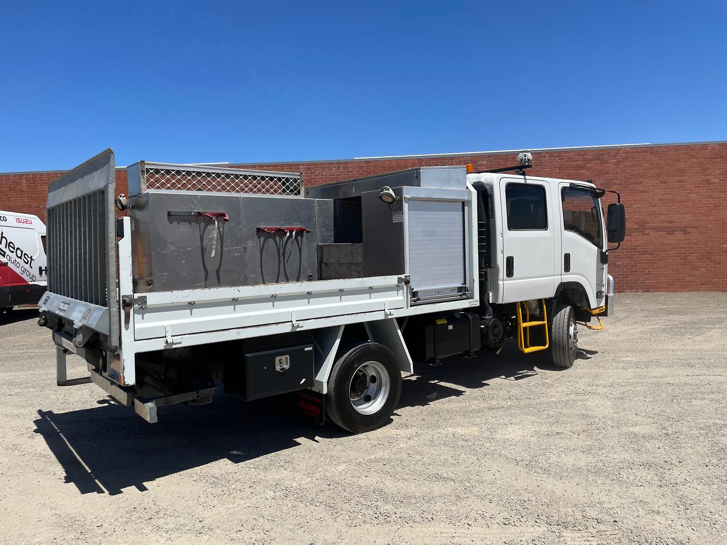 2019 ISUZU NPS N MY16 75/45-155 (4x4) 5 SP MANUAL C/CHAS