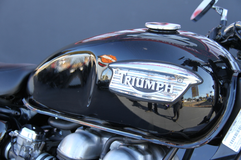 2006 TRIUMPH THRUXTON 900 MY05 #400