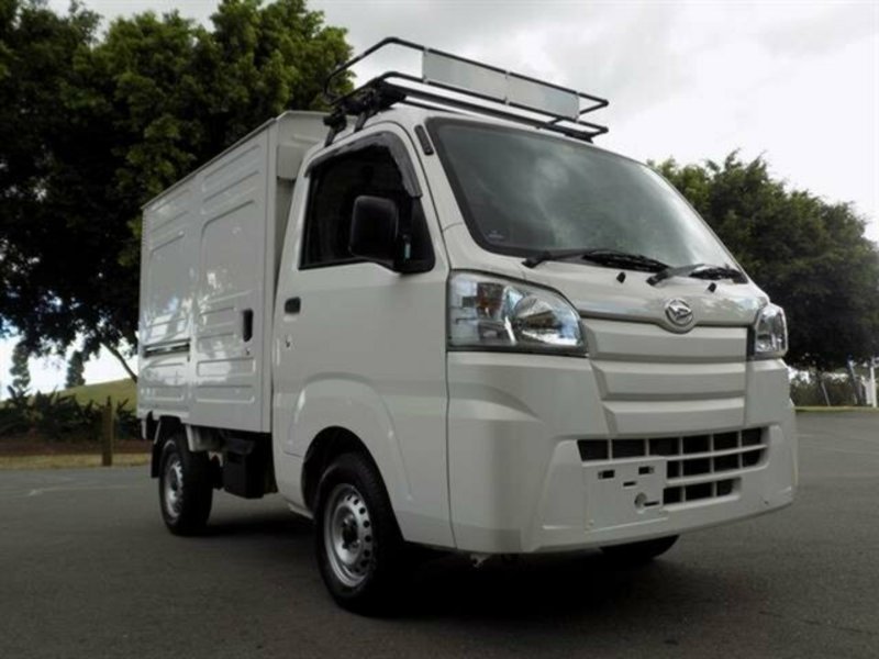 2015 DAIHATSU HIJET ENCLOSED REAR BODY S500P JCFD4021897 JUST TRUCKS