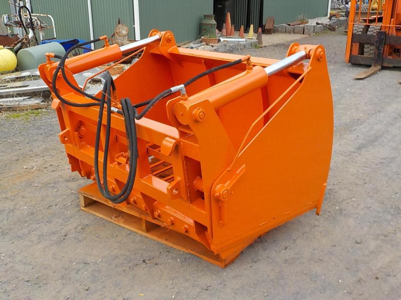 SILAGE GRAB FRONT END LOADER JHMD4024835 JUST HEAVY EQUIPMENT