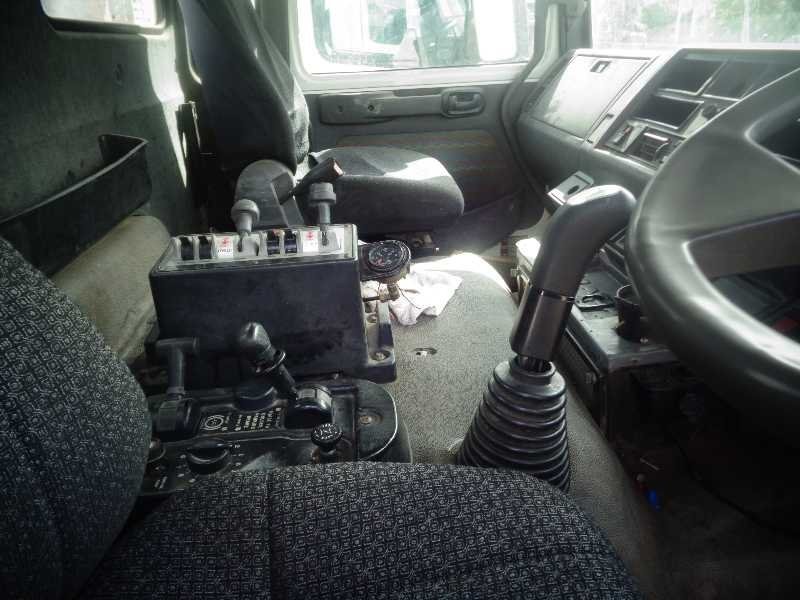 1996 MACK MANAGER MANAGER MANAGER Truck