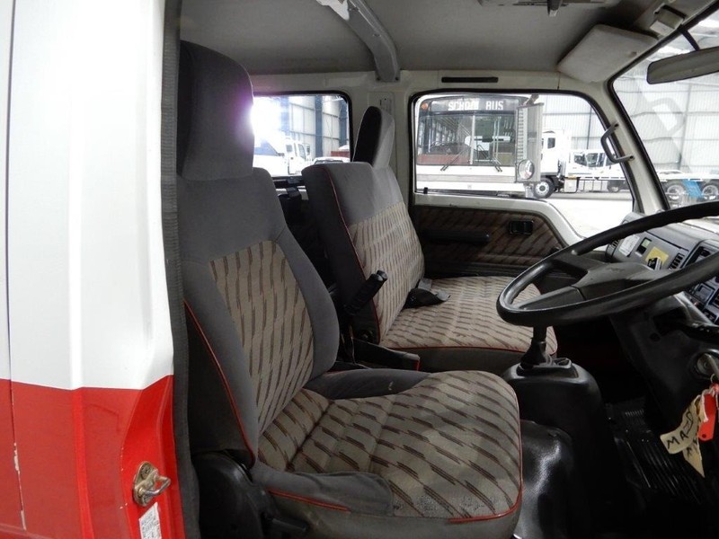 1992 MAZDA T4000 T4000 Truck