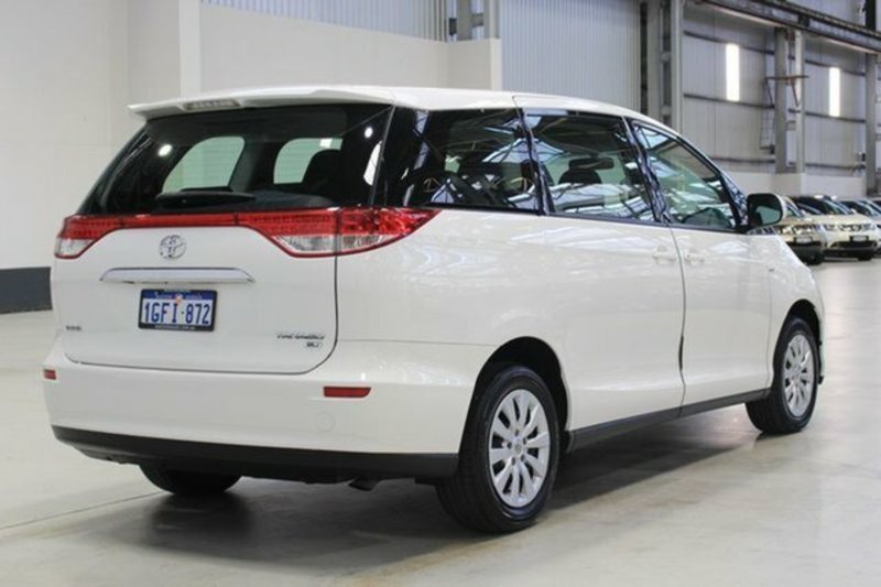 2010 TOYOTA TARAGO GLi ACR50R MY09