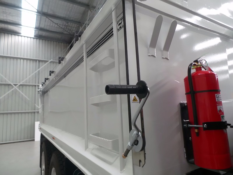 2017 FUSO FV54 FV54 Truck