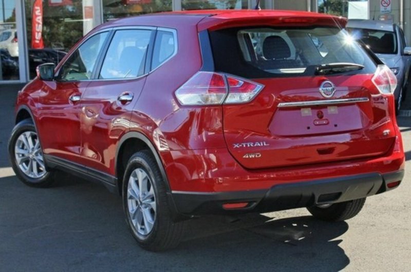 2015 NISSAN X-TRAIL ST (FWD) T32