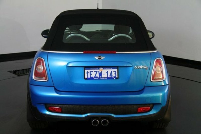 2010 MINI Cabrio Cooper S Chilli Steptronic R57 MY10