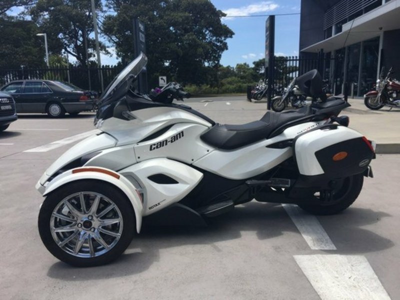 2013 BRP Spyder ST Limited