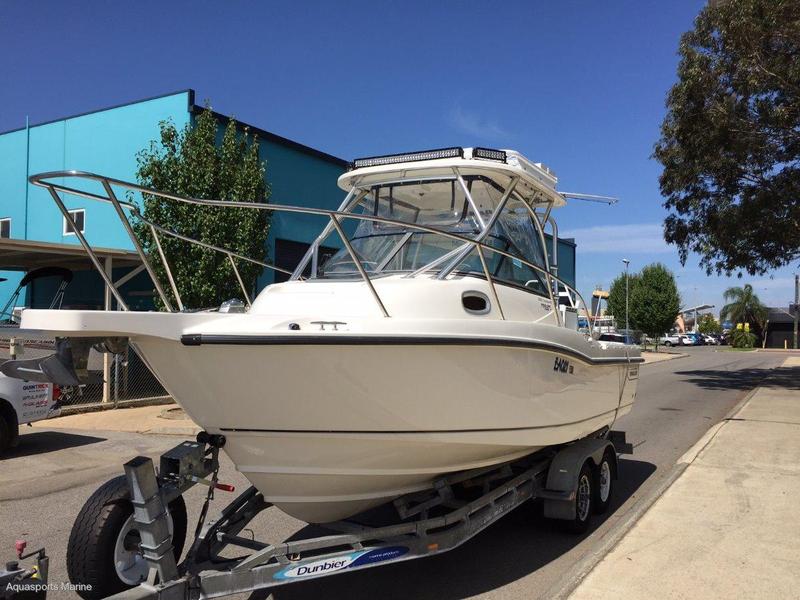 BOSTON WHALER 235 CONQUEST BTFD3751430 BOATTRADER