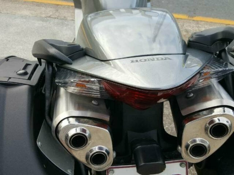 2012 HONDA VFR800Fi