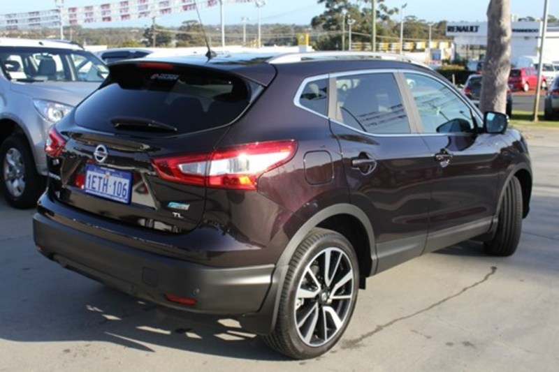 2015 NISSAN QASHQAI TL J11