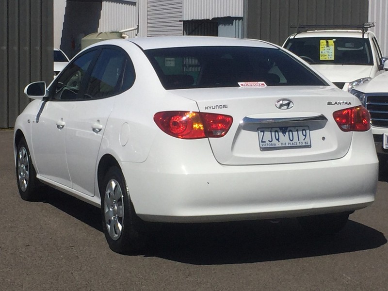 2010 HYUNDAI ELANTRA SX HD
