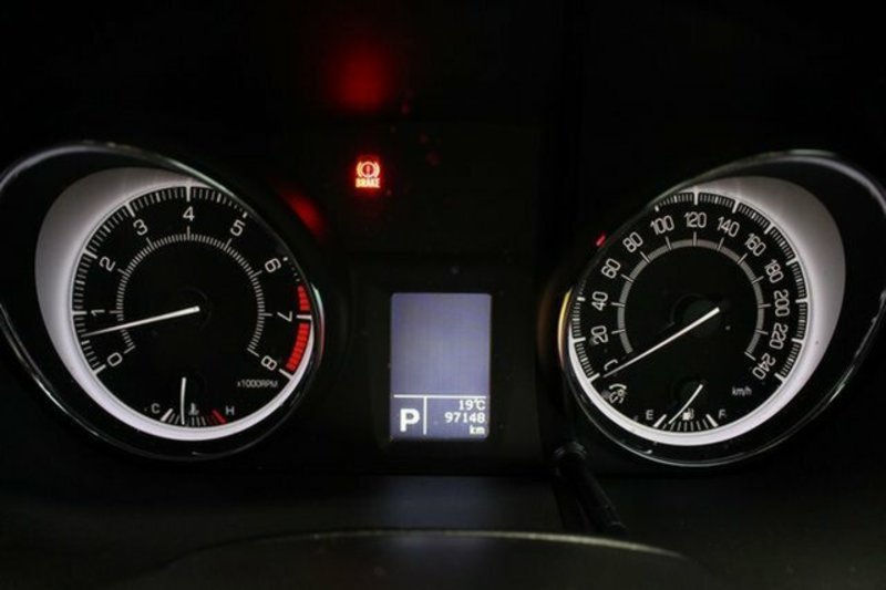 2011 SUZUKI KIZASHI PRESTIGE FR MY11