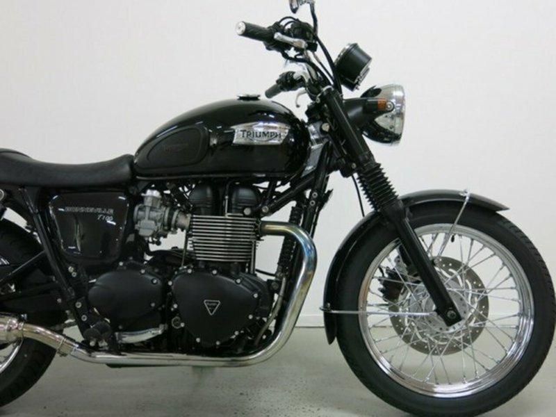 2013 TRIUMPH Bonneville T100
