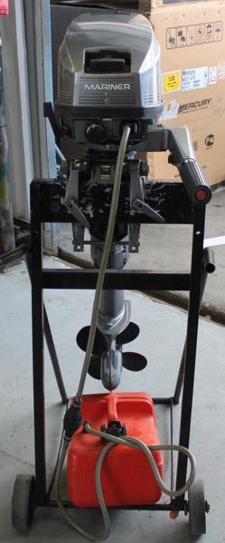 PRE OWNED 8hp Mariner outboard