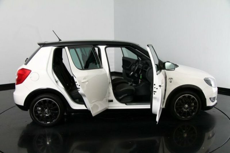 2014 SKODA FABIA 77 TSI MONTE CARLO 5JF MY14
