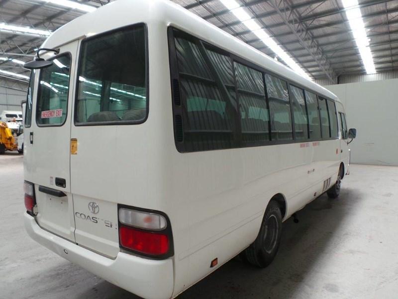 2011 TOYOTA COASTER 50 SERIES BUS