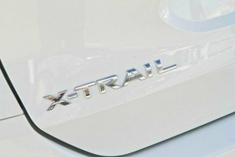 2015 NISSAN X-TRAIL ST-L (FWD) T32