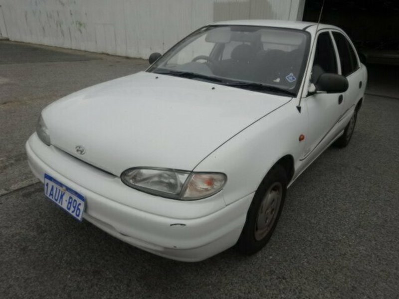 1996 HYUNDAI EXCEL CLASSIQUE