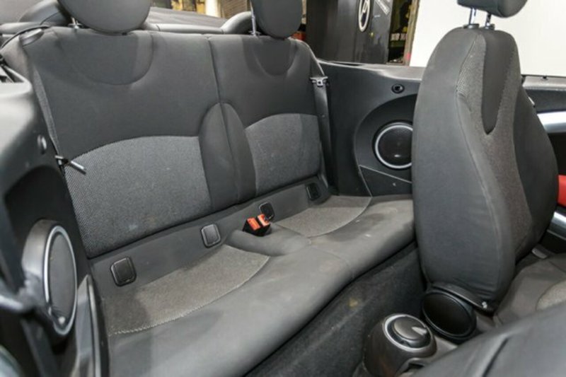 2010 MINI COOPER CABRIO R57 MY11