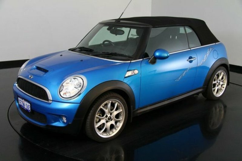 2010 MINI Cabrio Cooper S Chilli Steptronic R57 MY10