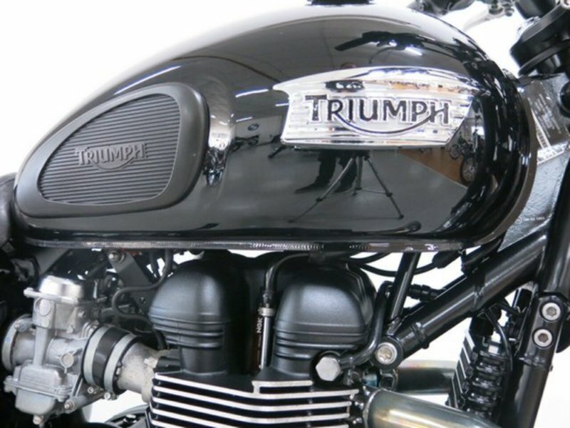 2013 TRIUMPH Bonneville T100