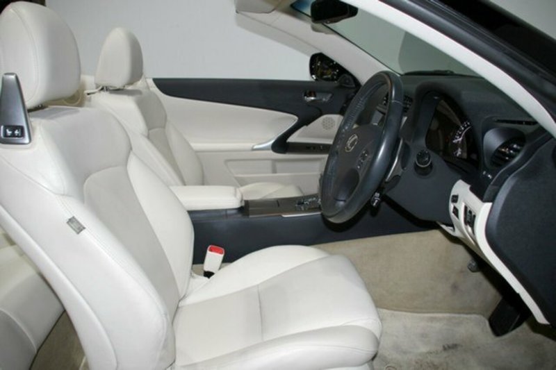 2010 LEXUS IS250C SPORTS GSE20R