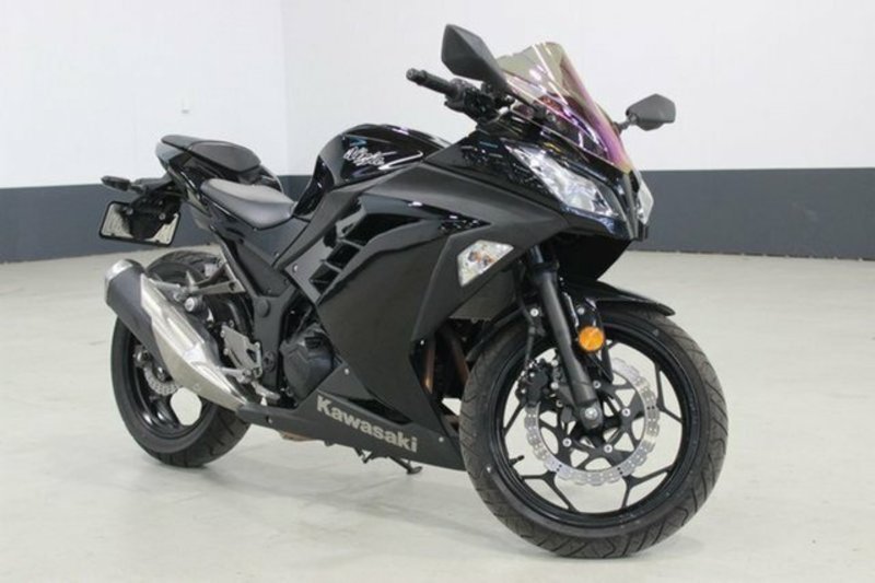 2013 KAWASAKI 300CC NINJA 300 AEF ATFD3658080 JUST BIKES