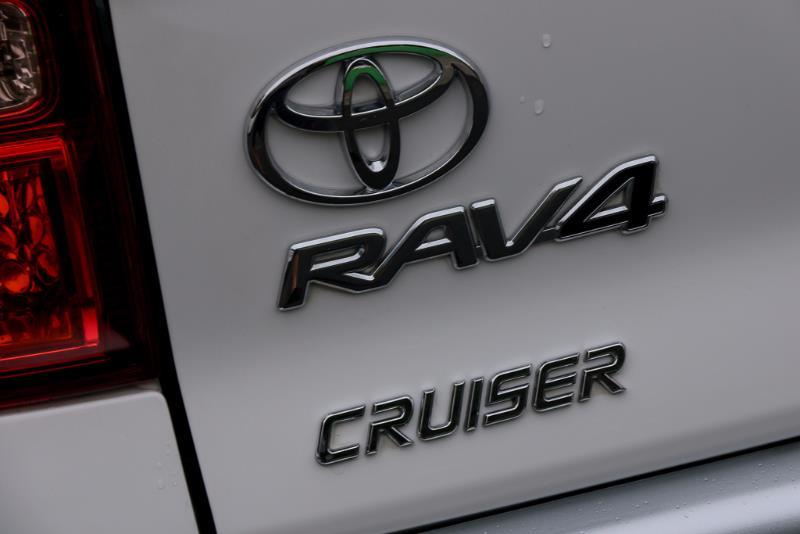 2005 TOYOTA RAV4 Cruiser ACA22R