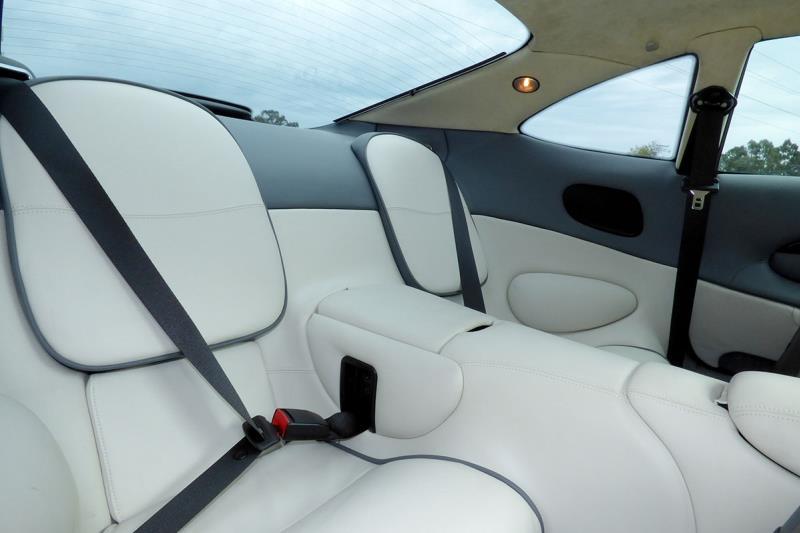 2002 ASTON MARTIN DB7 VANTAGE