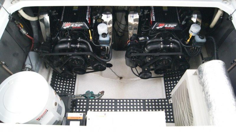 Mustang 3200