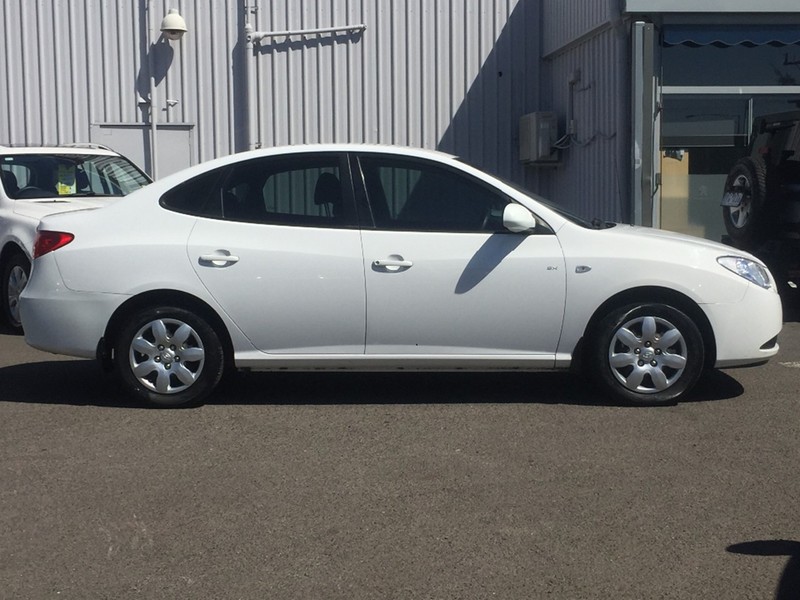 2010 HYUNDAI ELANTRA SX HD