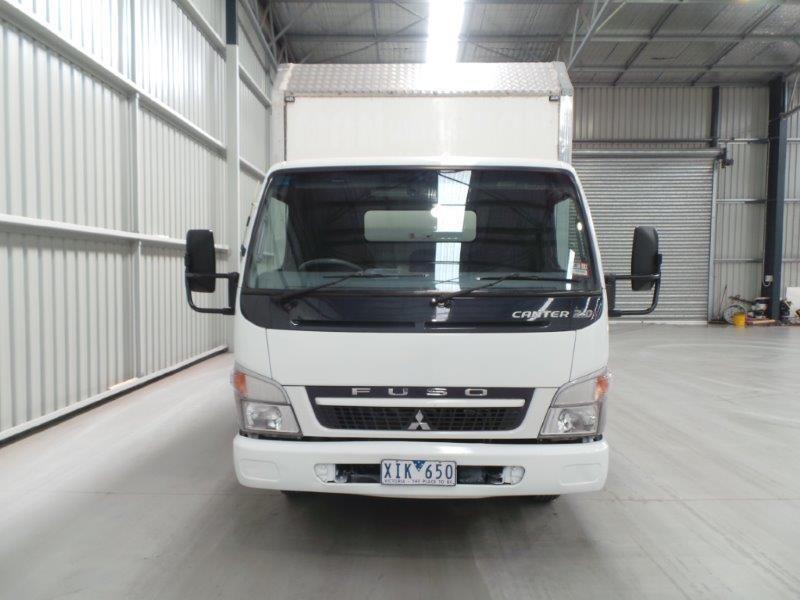 2009 FUSO CANTER PANTECH