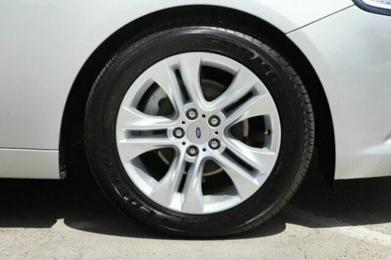 2010 FORD FALCON XR6 FG