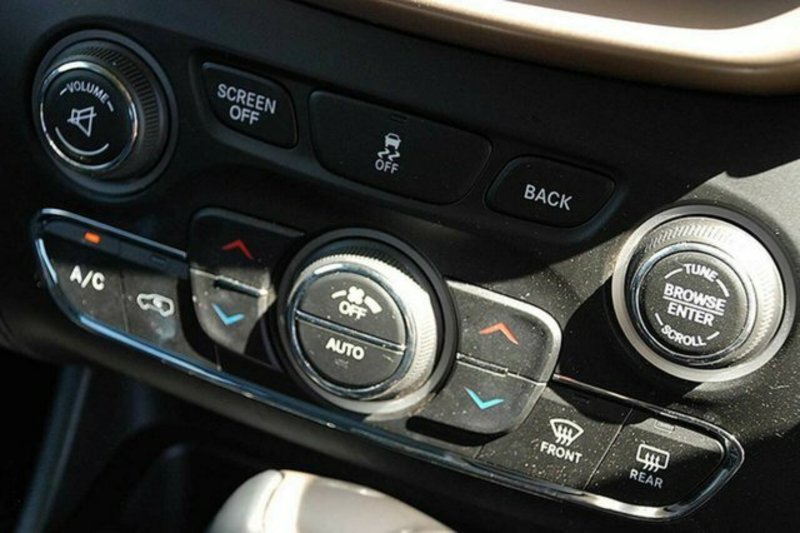 2014 JEEP CHEROKEE LIMITED (4x4) KL MY15