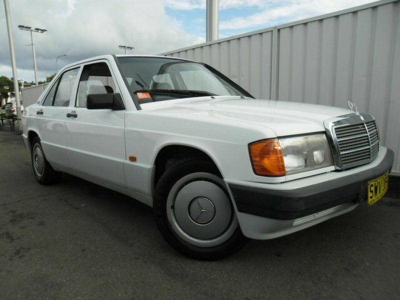 1992 MERCEDES-BENZ 180E - ATFD3652373 - JUST BIKES