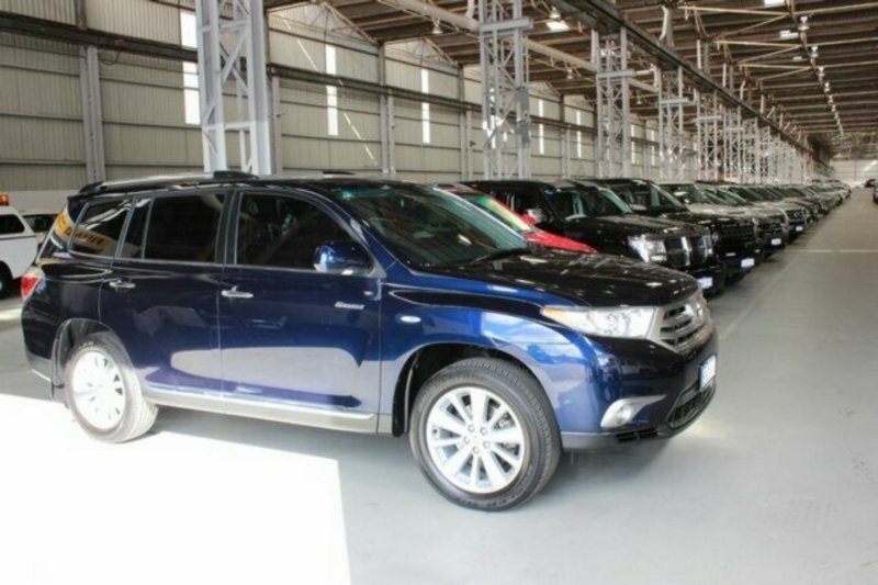 2012 TOYOTA KLUGER GRANDE (FWD) GSU40R MY11 UPGRADE