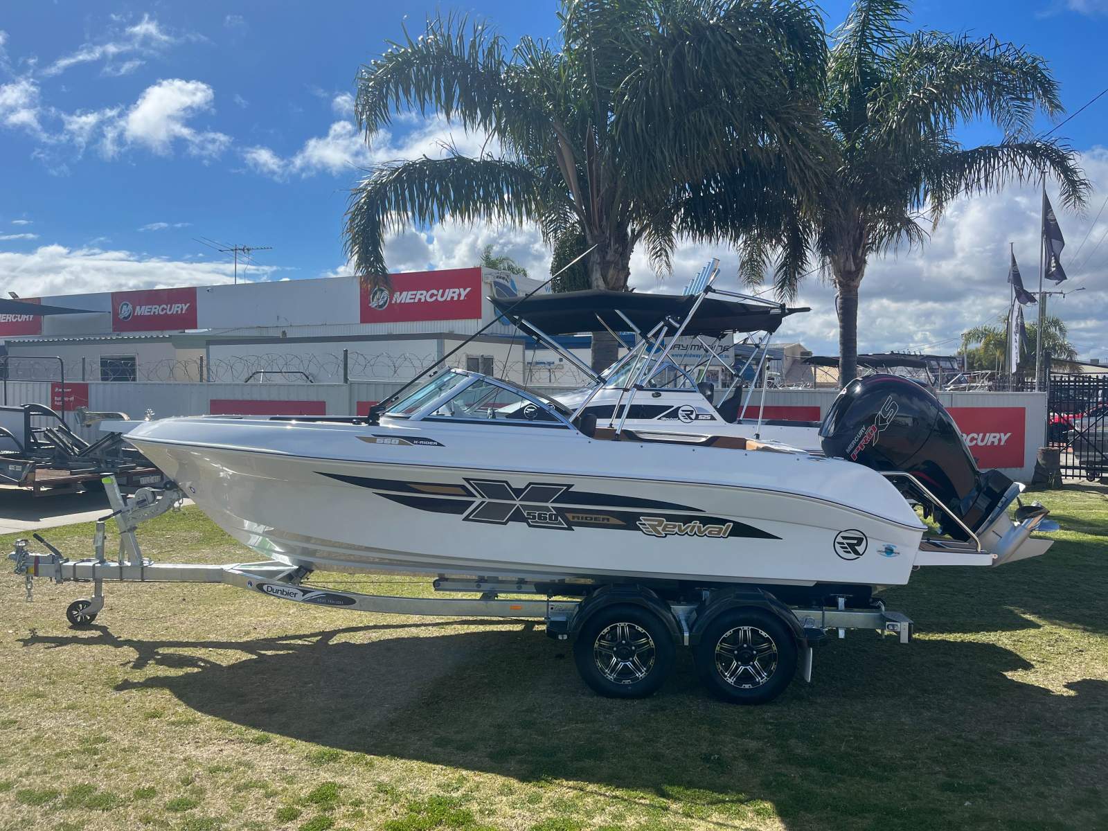 2023 revival 560 x-rider runabout