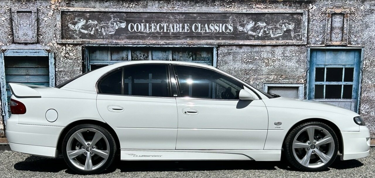 2002 hsv clubsport vxii r8 4 sp automatic 4d sedan