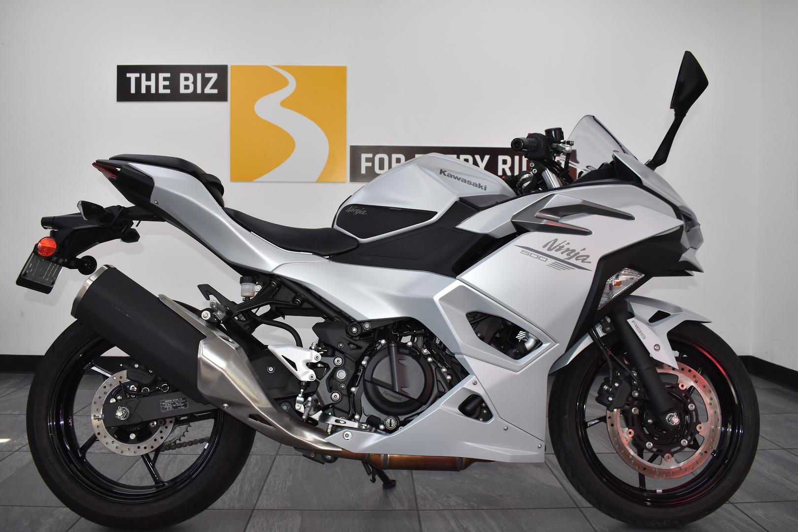 2024 kawasaki ninja 500 sports