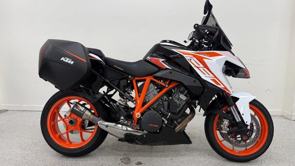 2018 ktm 1290 super duke gt sports
