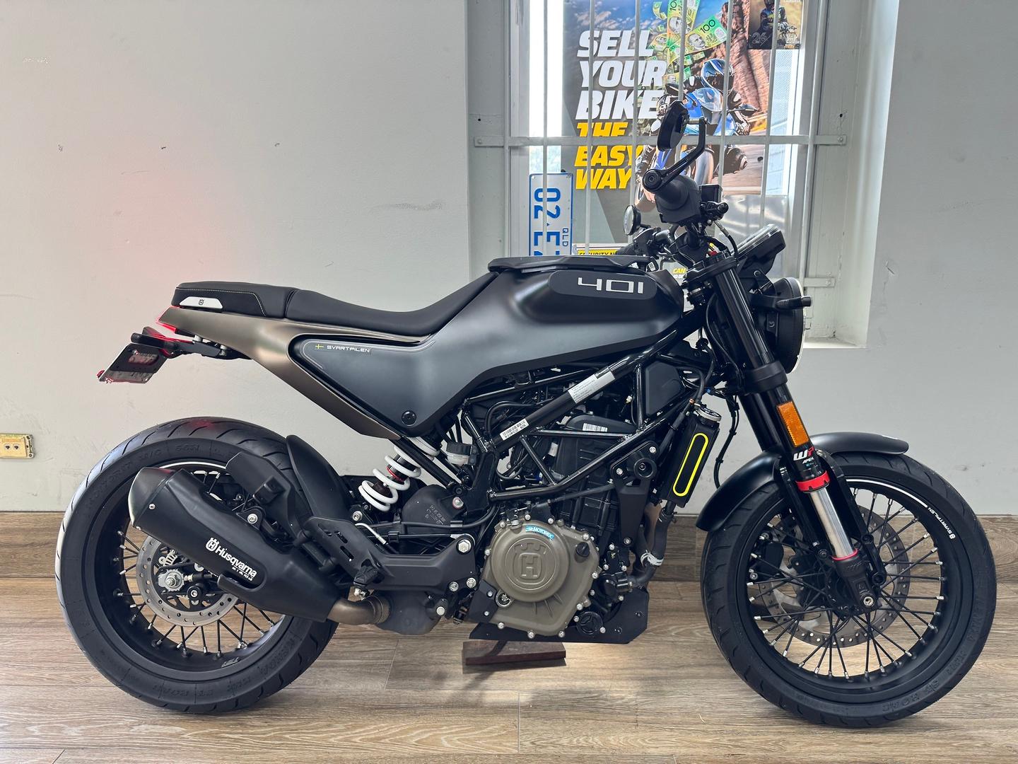2023 husqvarna svartpilen 401 road
