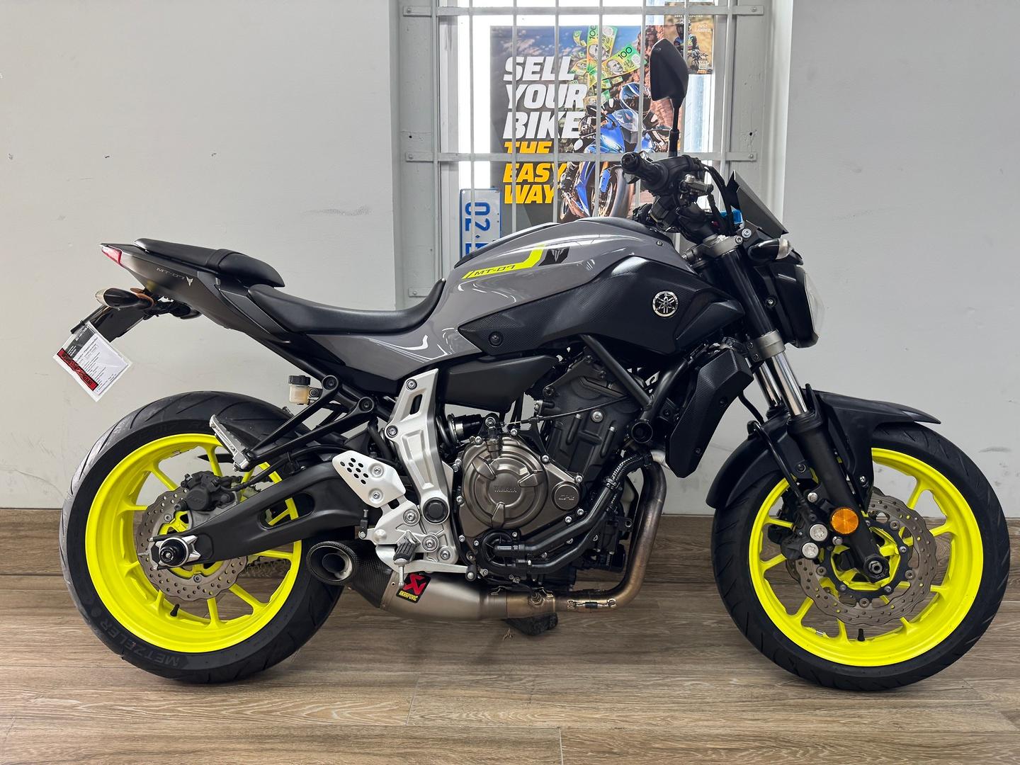 2016 yamaha mt-07 ho road