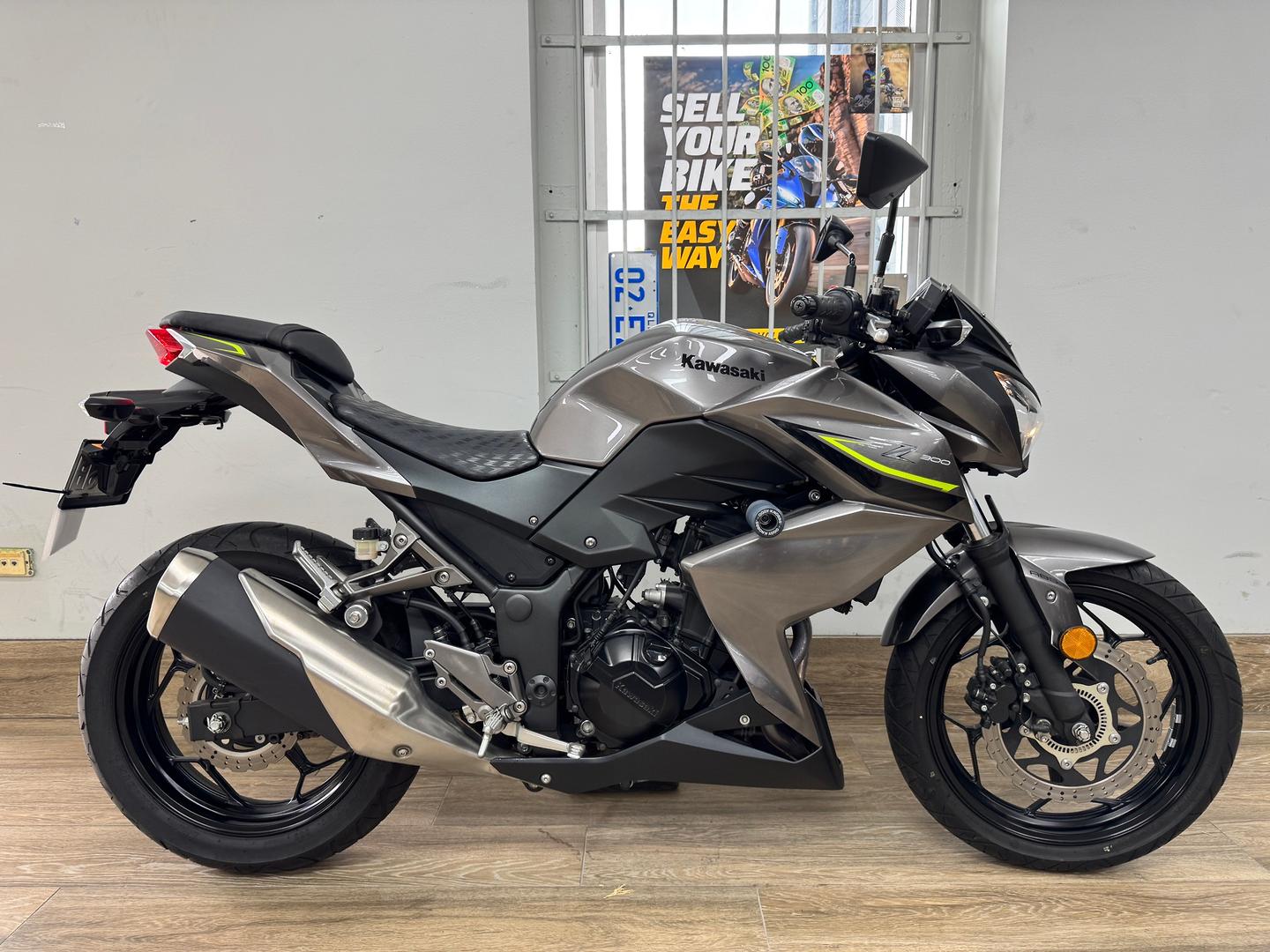 2017 kawasaki z300 sports