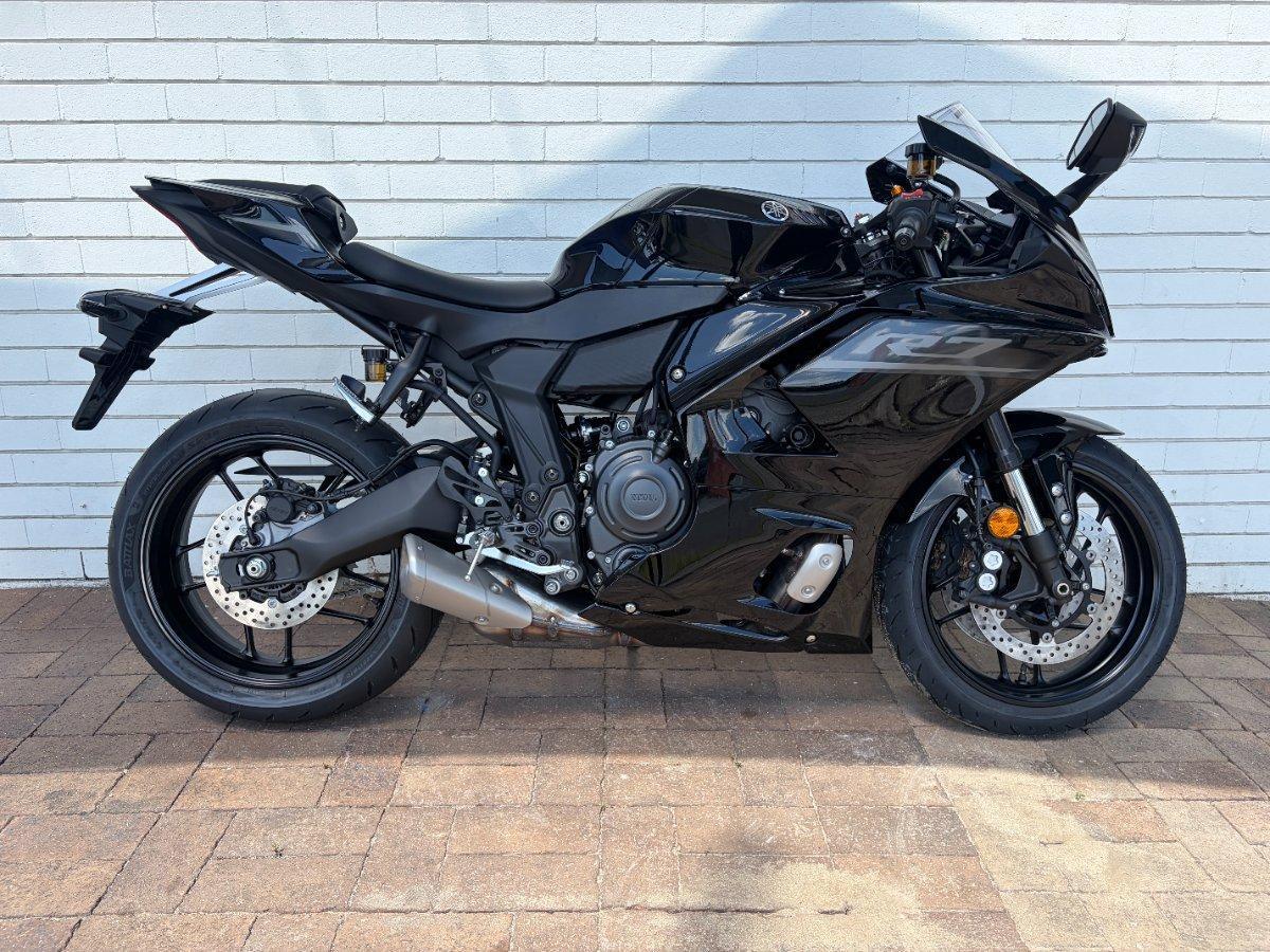 2026 yamaha yzf-r7la sports