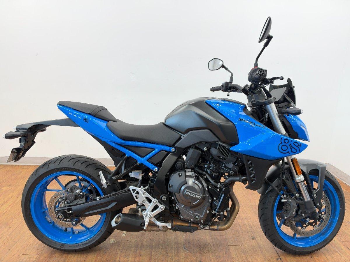 2024 suzuki gsx-8s road